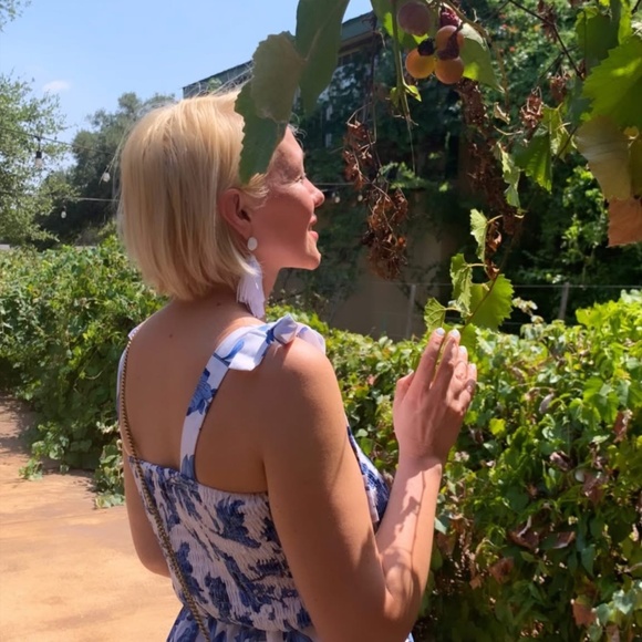 Dress - Picture 7 of 10